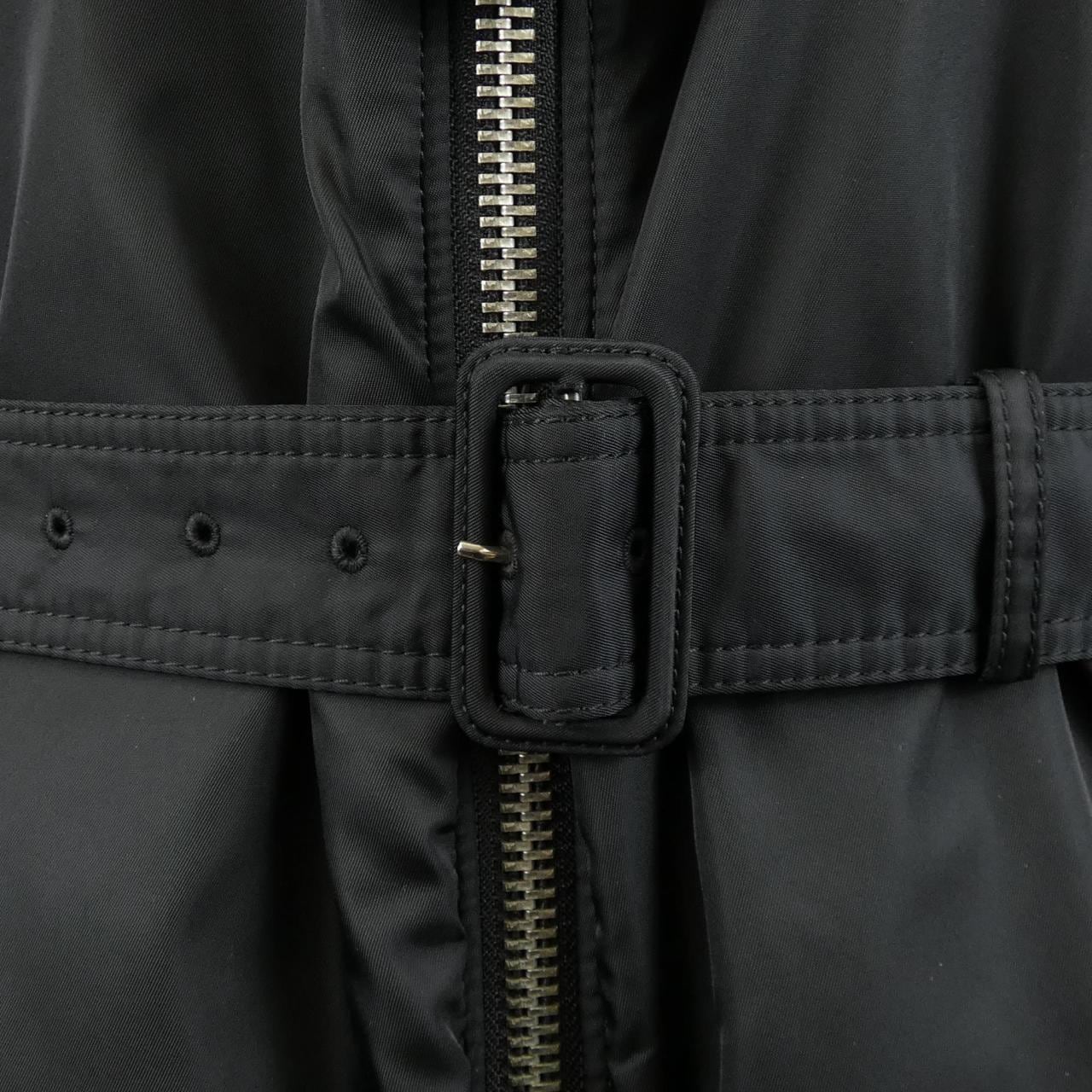 プラダ PRADA トライアングルロゴ SGC101 S222 1WQ8 コート