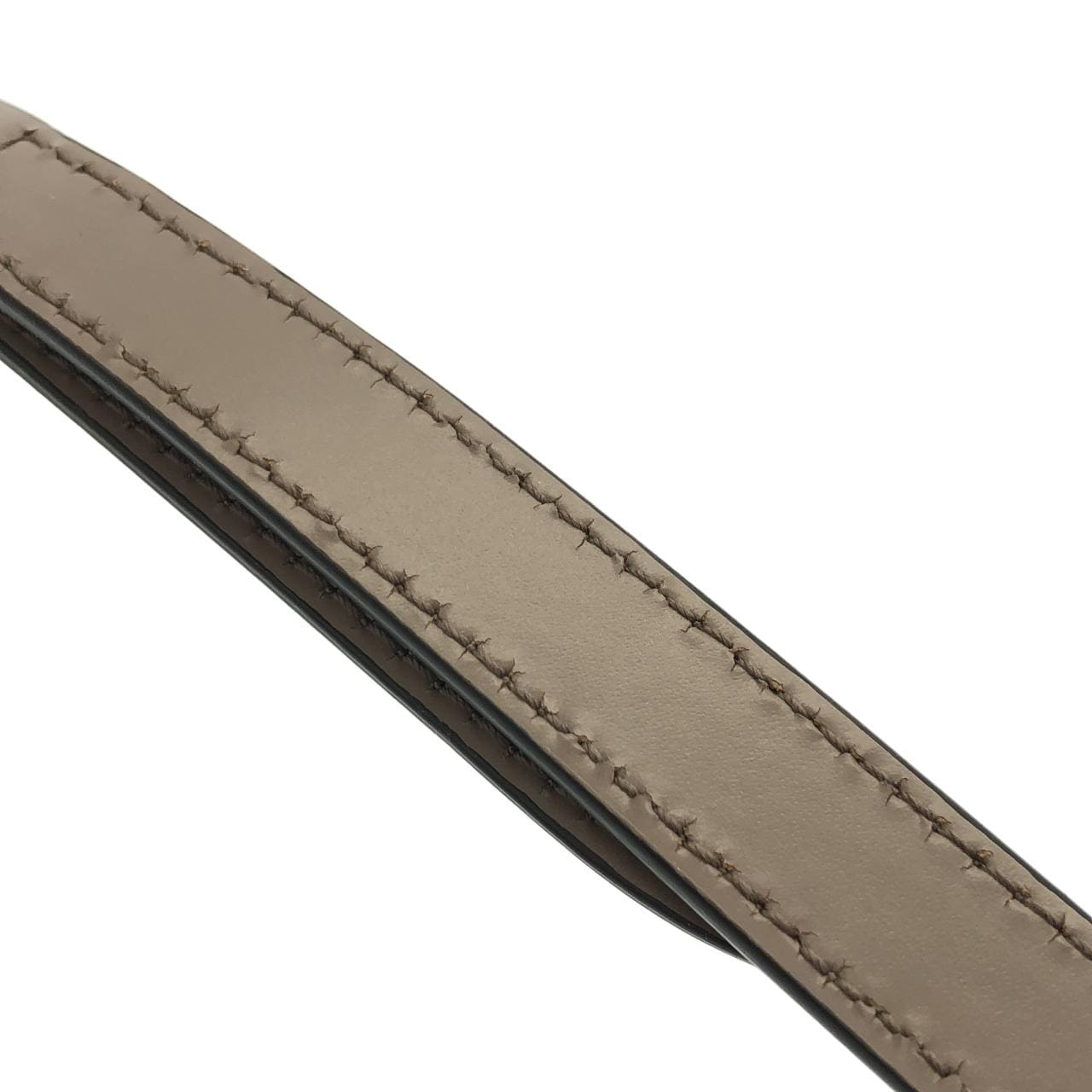 サルヴァトーレフェラガモ 21 H758 バッグ