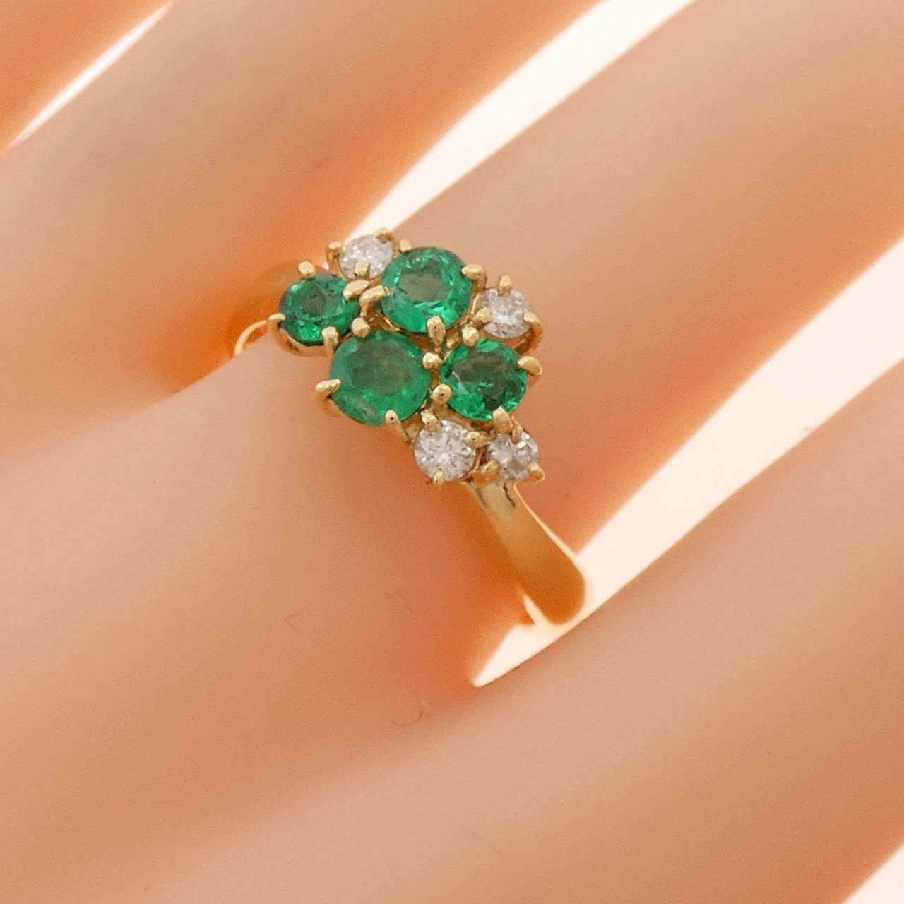 K18YG エメラルド リング 0.75CT