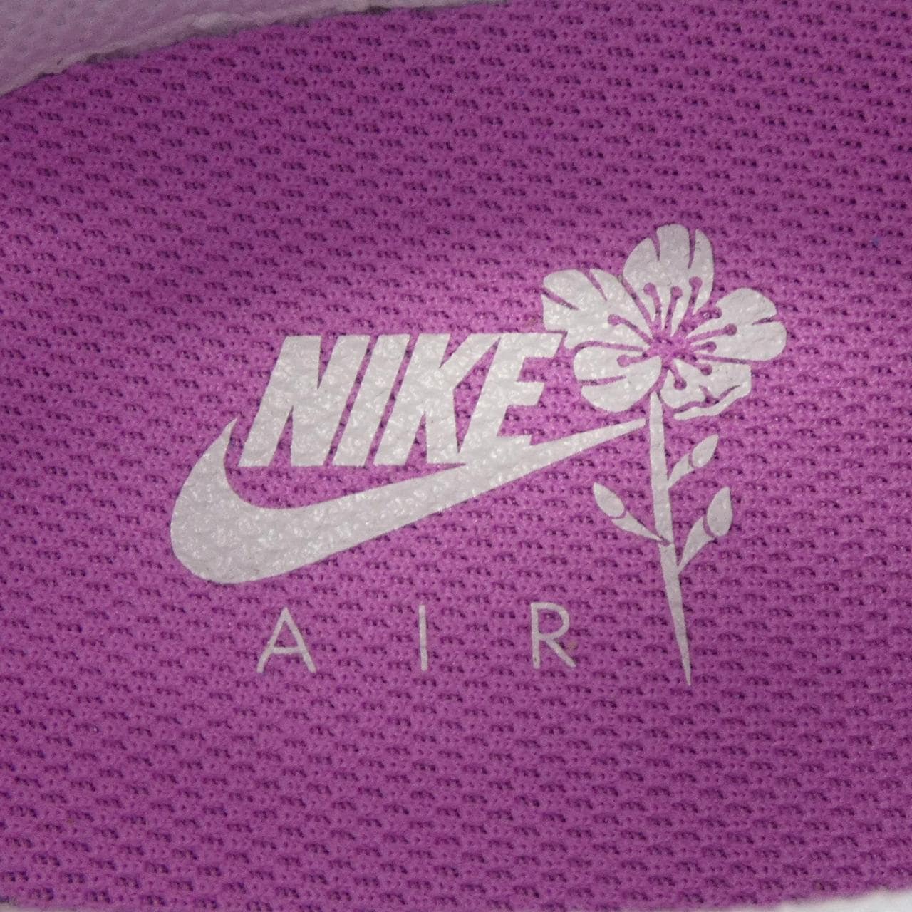 ナイキ NIKE IF0498-102 スニーカー