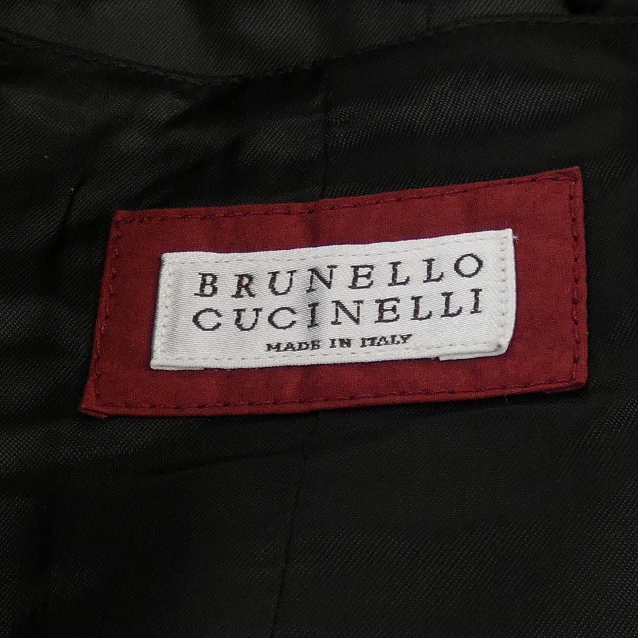 ブルネロクチネリ BRUNELLO CUCINELLI スリーピース