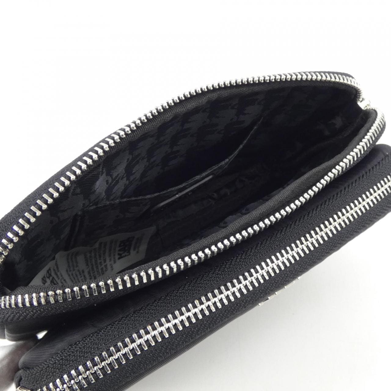 カールラガーフェルド Karl Lagerfeld POUCH