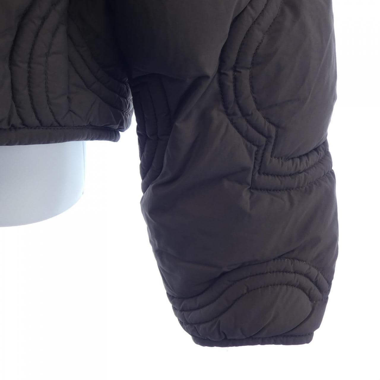 モンクレール MONCLER BERYL ダウンジャケット