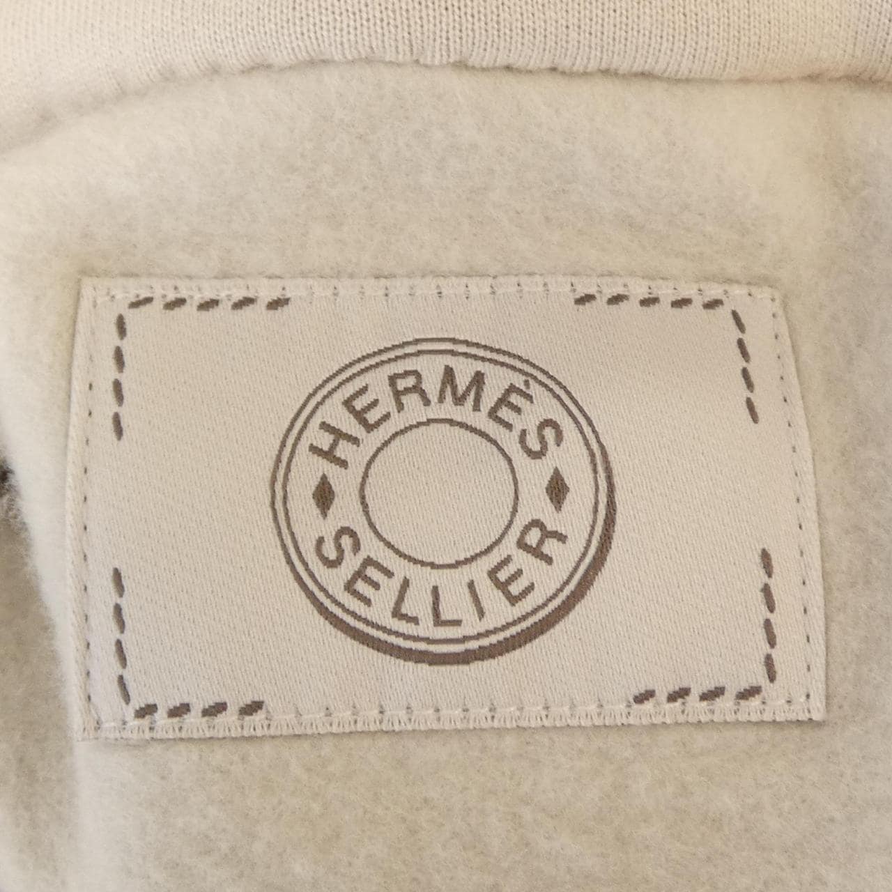 エルメス HERMES クルードセル　CLOU DE SELLE SELLIER H800735E エルメス フィット パーカー