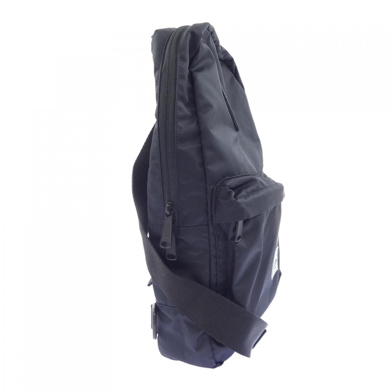 HERSCHEL SUPPLY COMPANY BAG