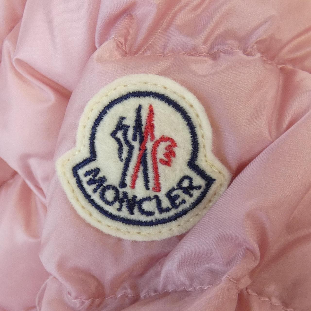モンクレール MONCLER ダウンジャケット