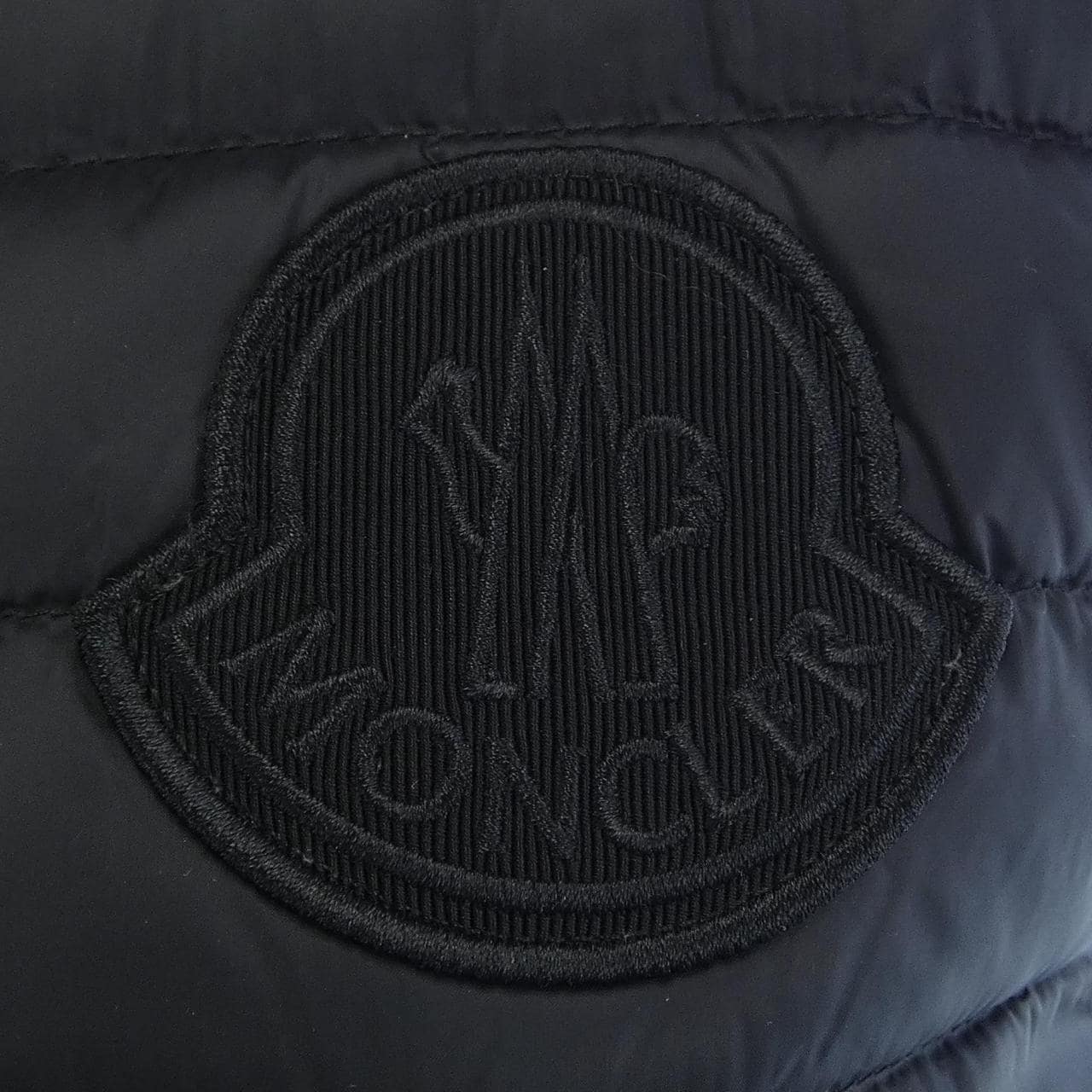 モンクレール MONCLER AZUR ダウンベスト
