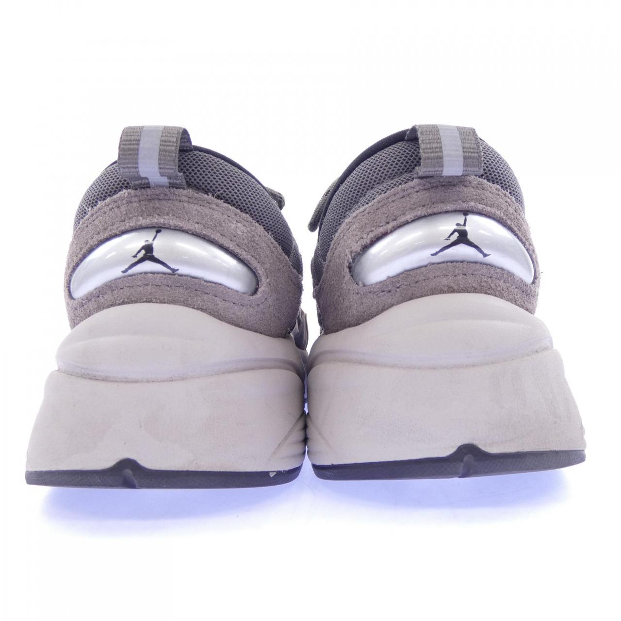 ナイキ ジョーダン NIKE JORDAN IB3722-201 スニーカー