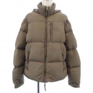 モンクレール MONCLER ダウンジャケット