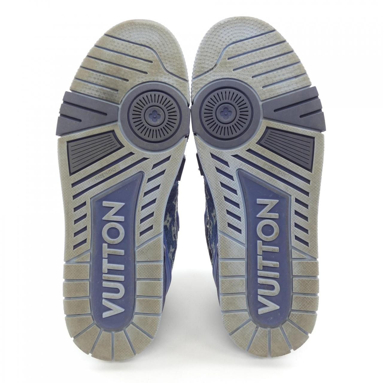 LOUIS LOUIS VUITTON sneakers