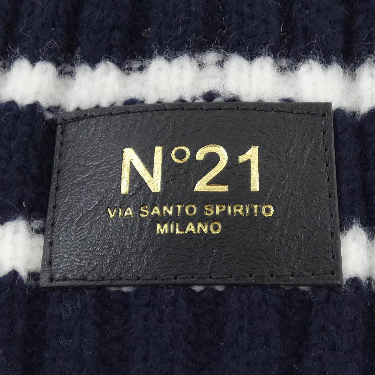 ヌメロヴェントゥーノ N°21 ニットキャップ