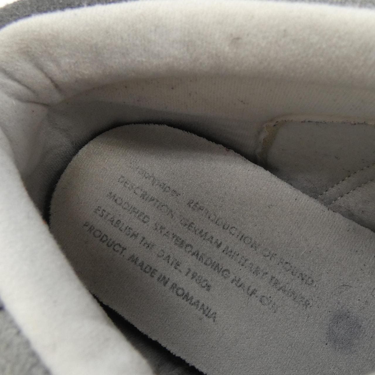 图表纸Graphpaper REPRODUCTION OF FOUND运动鞋