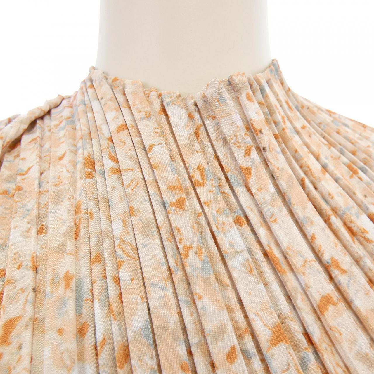 イッセイミヤケ ISSEY MIYAKE IM31FH679 ワンピース