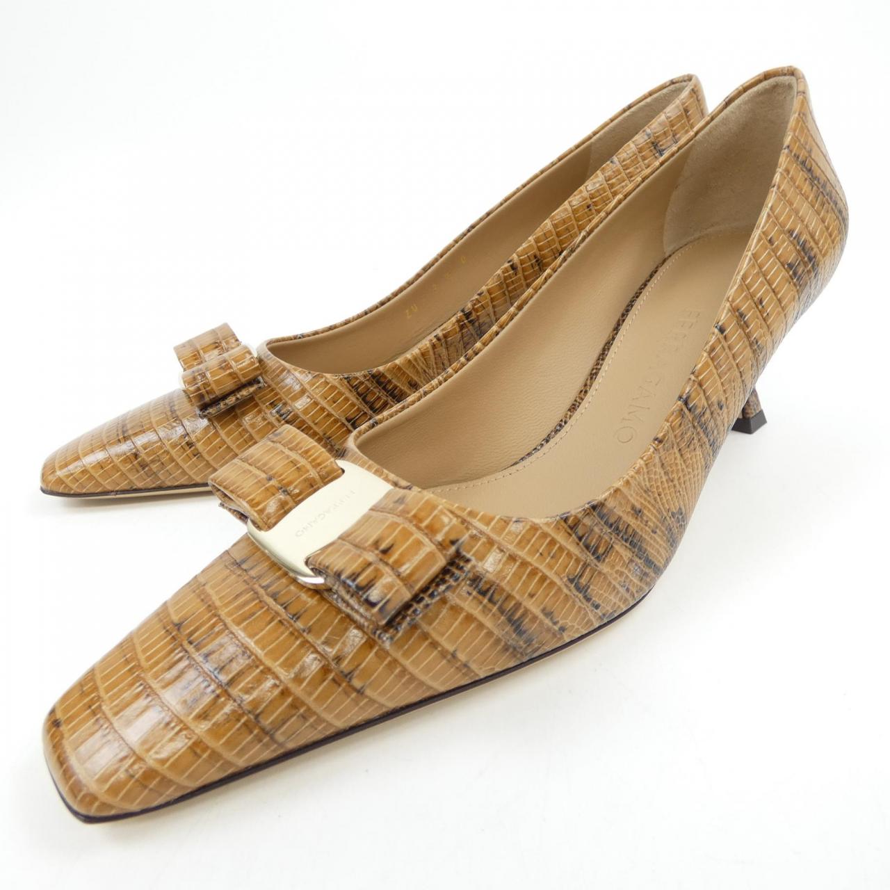 サルヴァトーレフェラガモ SALVATORE FERRAGAMO パンプス