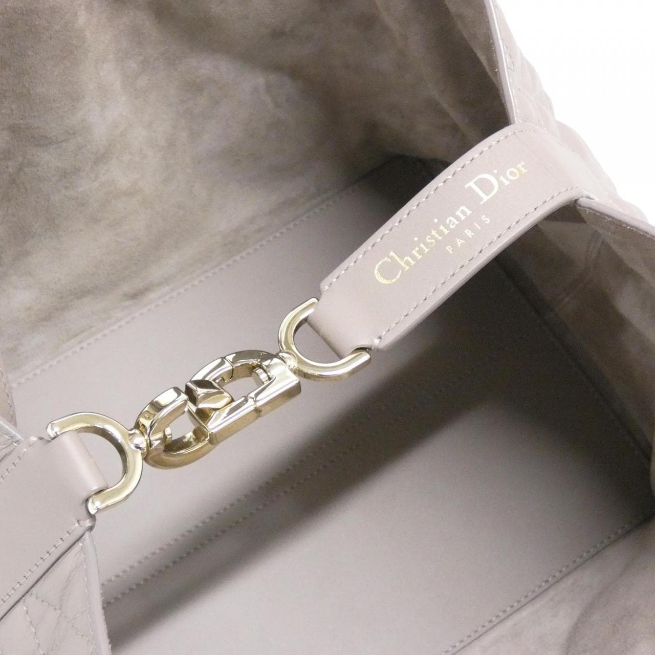 クリスチャンディオール ディオール トゥジュール ミディアム M2821OSHJ バッグ
