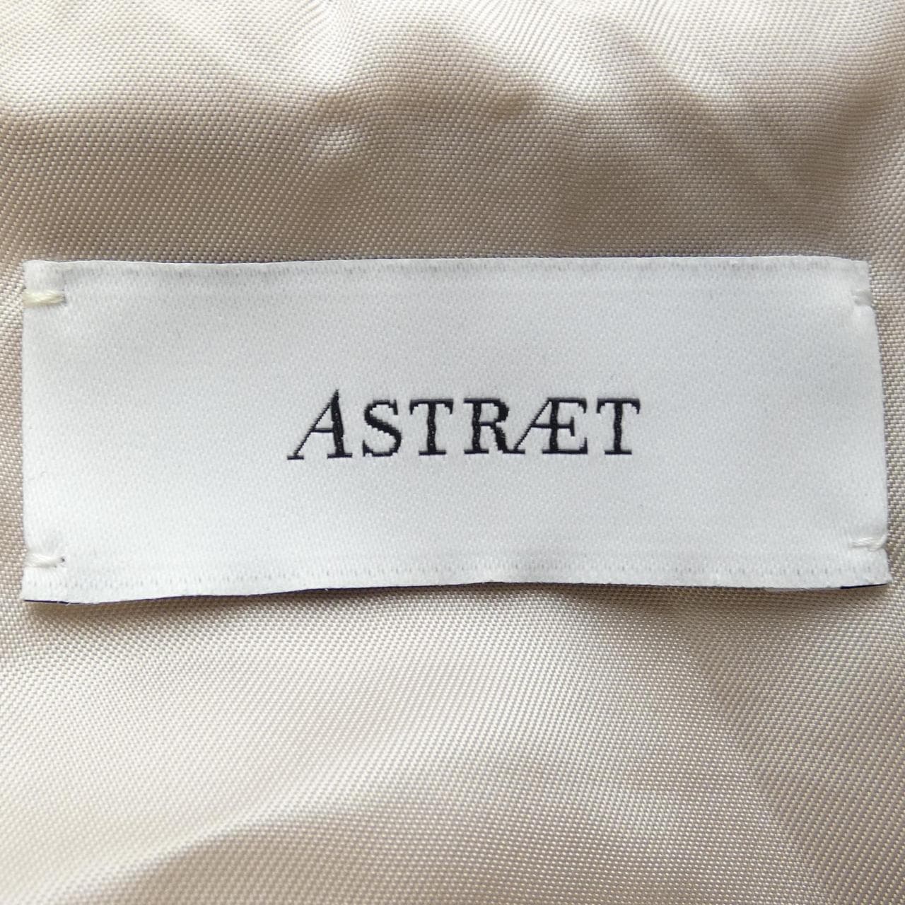 アストラット ASTRAET コート