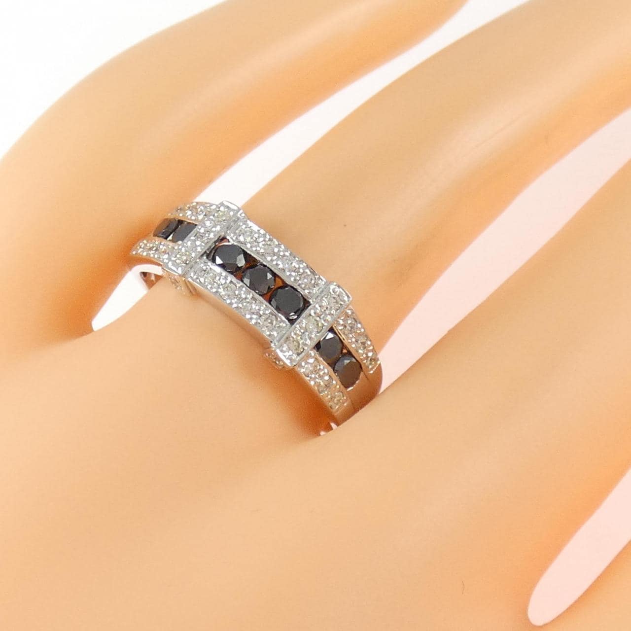 K18WG ダイヤモンド リング 0.27CT