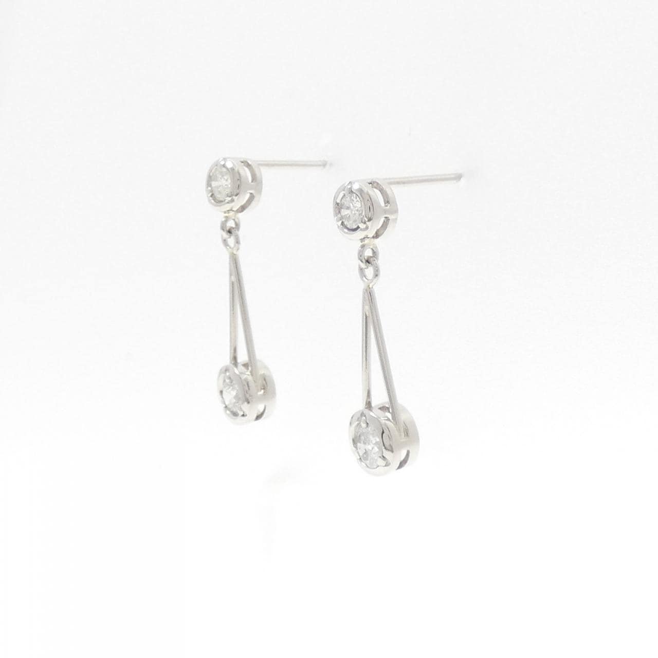 PT900 ダイヤモンド ピアス 0.30CT