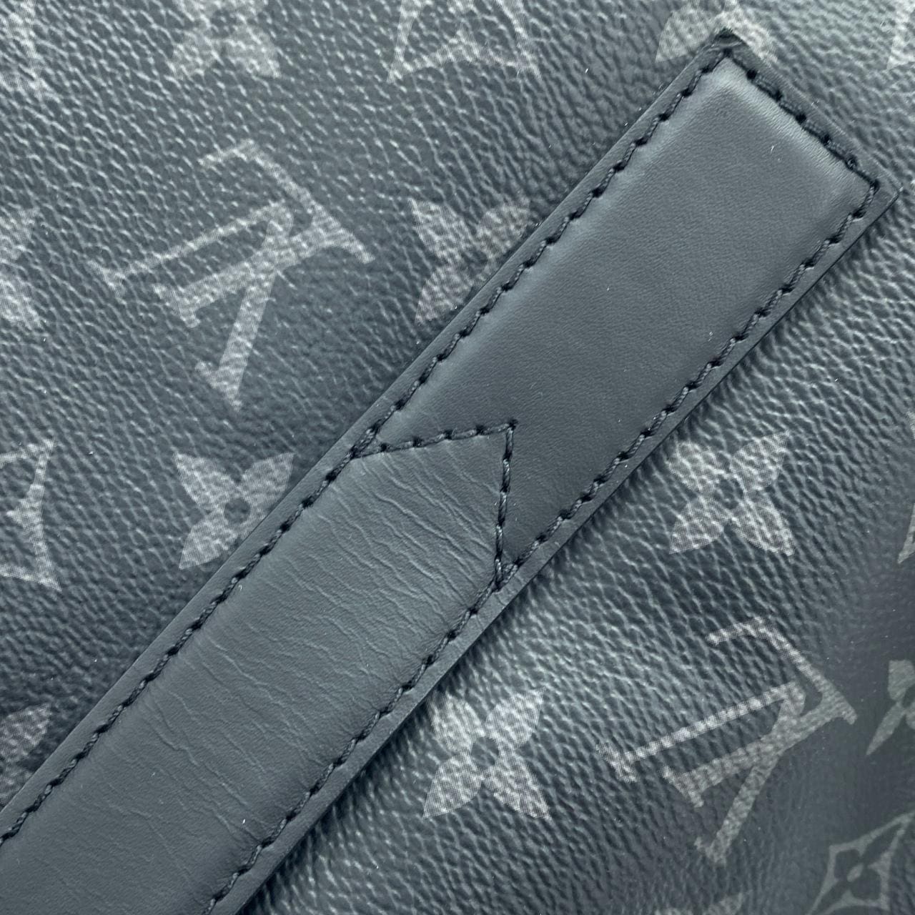 ルイヴィトン モノグラム エクリプス カバ ライト M44228 バッグ