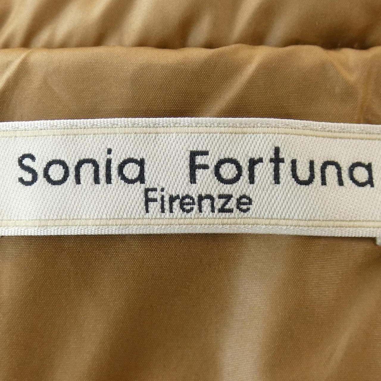 SONIA FORTUNA コート