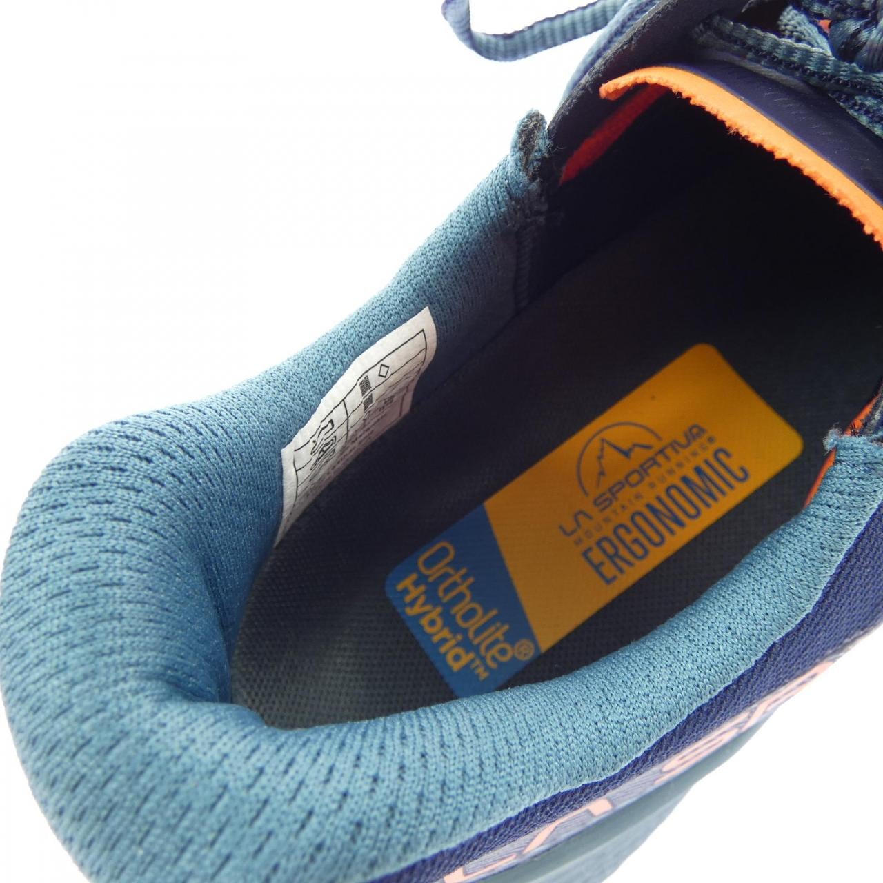 LA SPORTIVA スニーカー