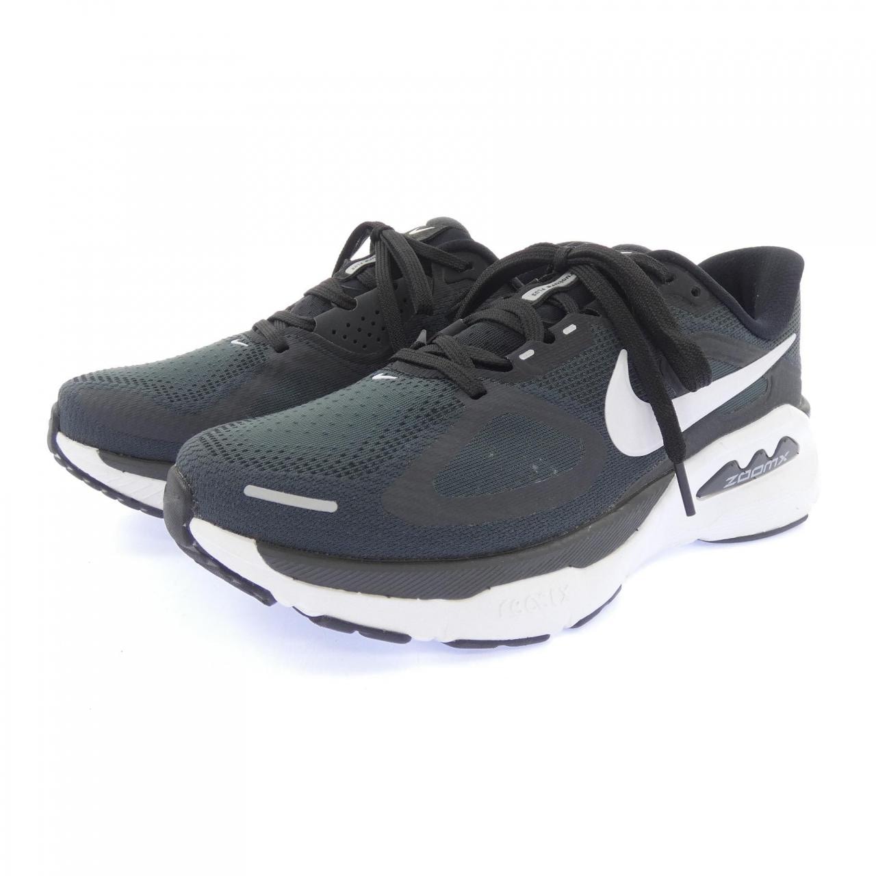 ナイキ NIKE IM2535 スニーカー