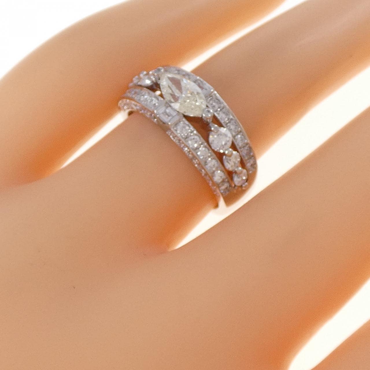 PT900 ダイヤモンド リング 0.577CT