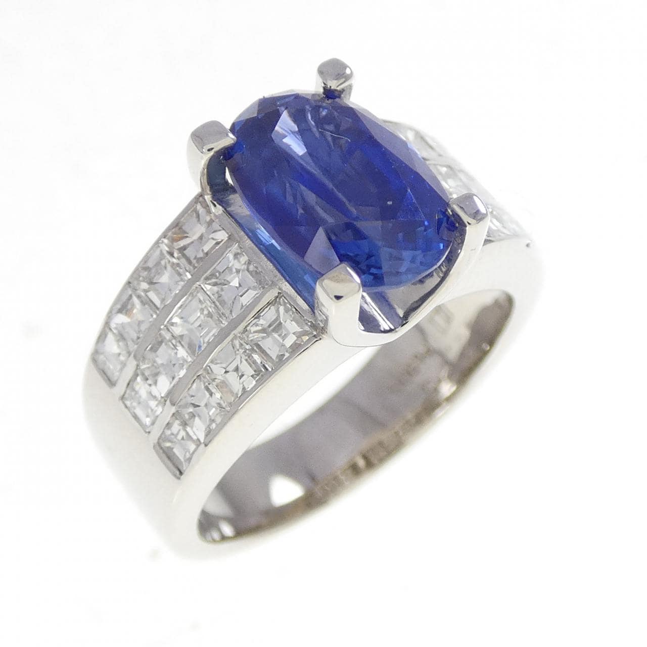 PT900 サファイヤ リング 2.25CT