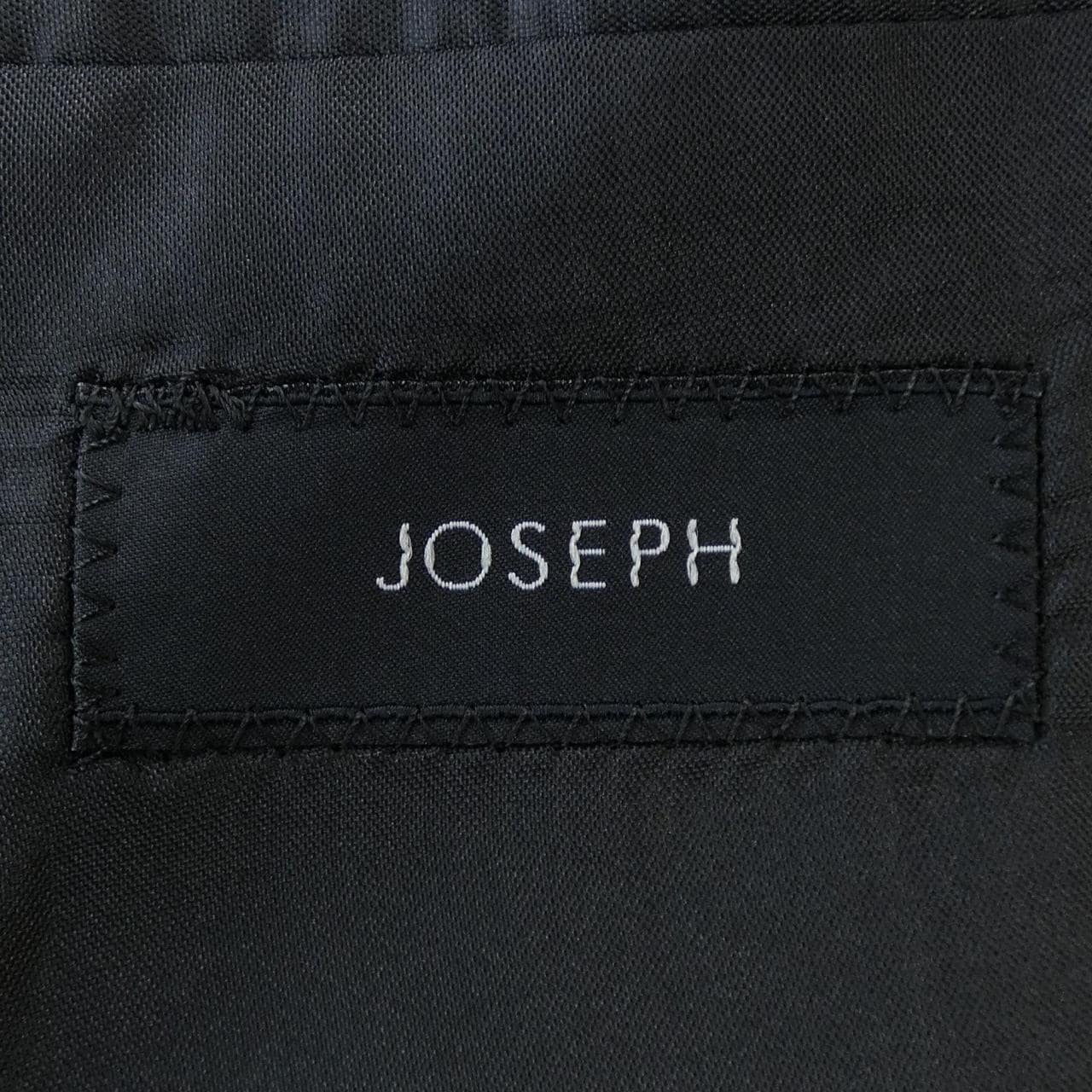 Joseph JOSEPH suit