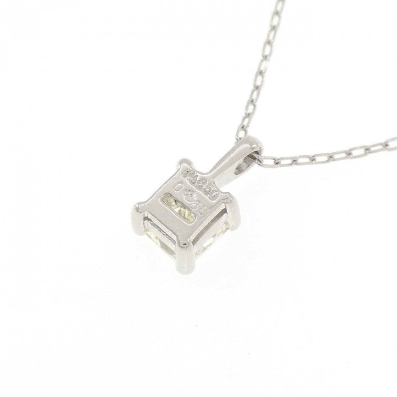 PT850 ダイヤモンド ネックレス 0.68CT