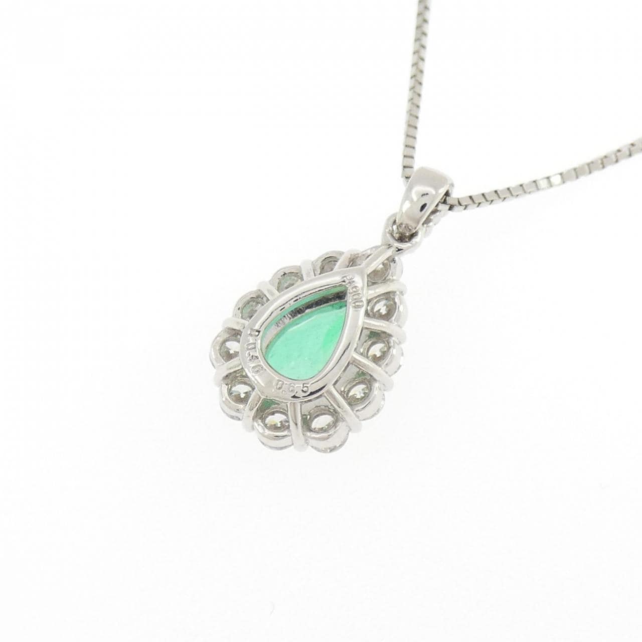 PT900/PT850 エメラルド ネックレス 0.65CT