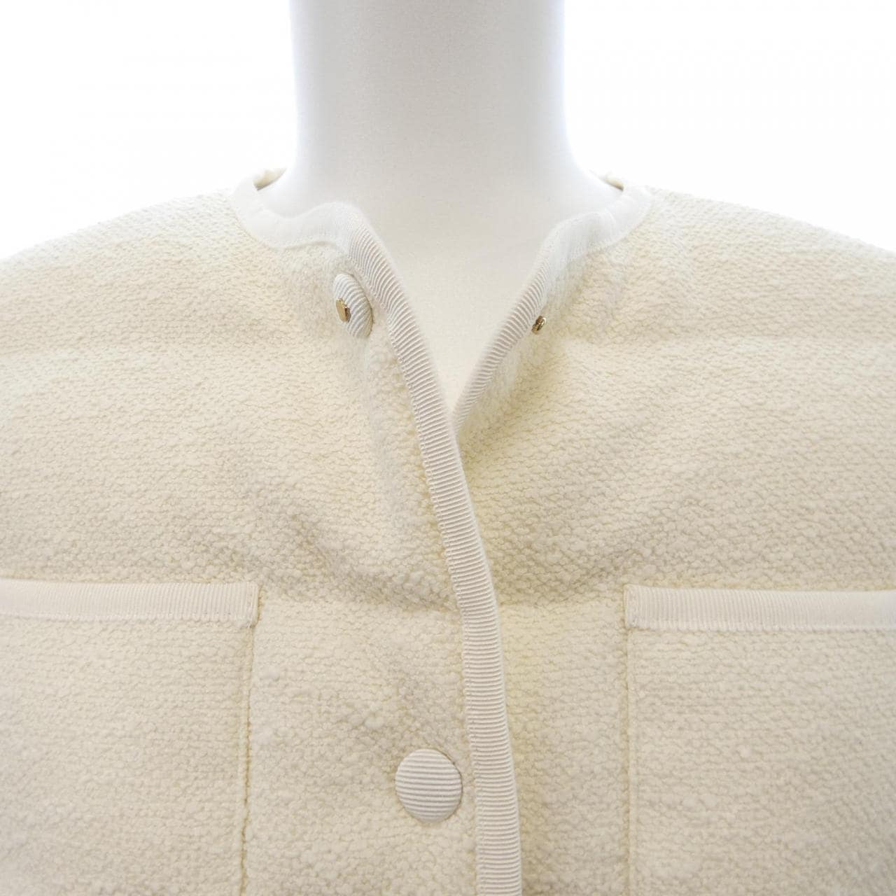 モンクレール MONCLER ダウンジャケット