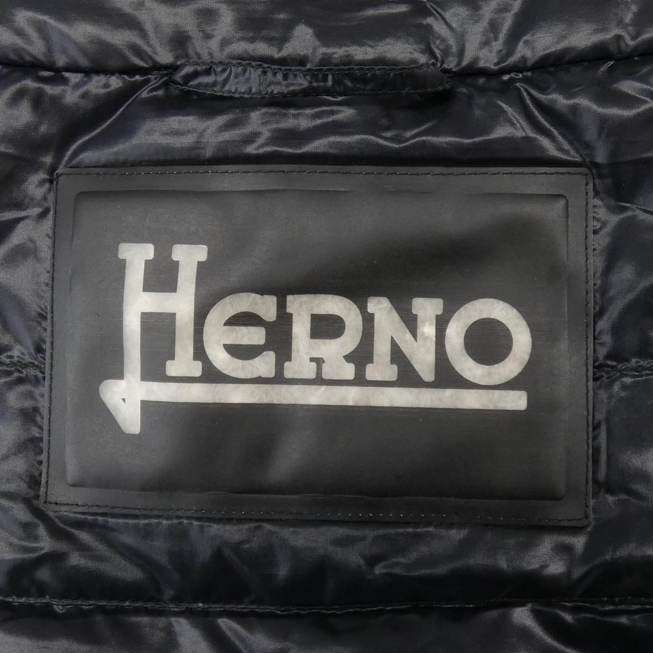 ヘルノ Herno PI0110D ダウンベスト