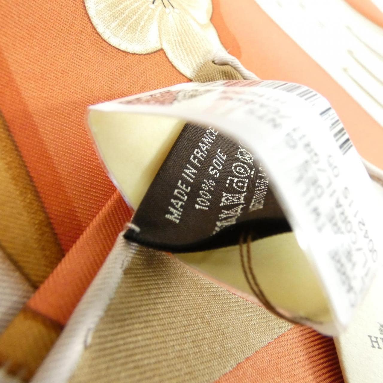 エルメス L'HEURE DES GANTS カレ 004211S スカーフ