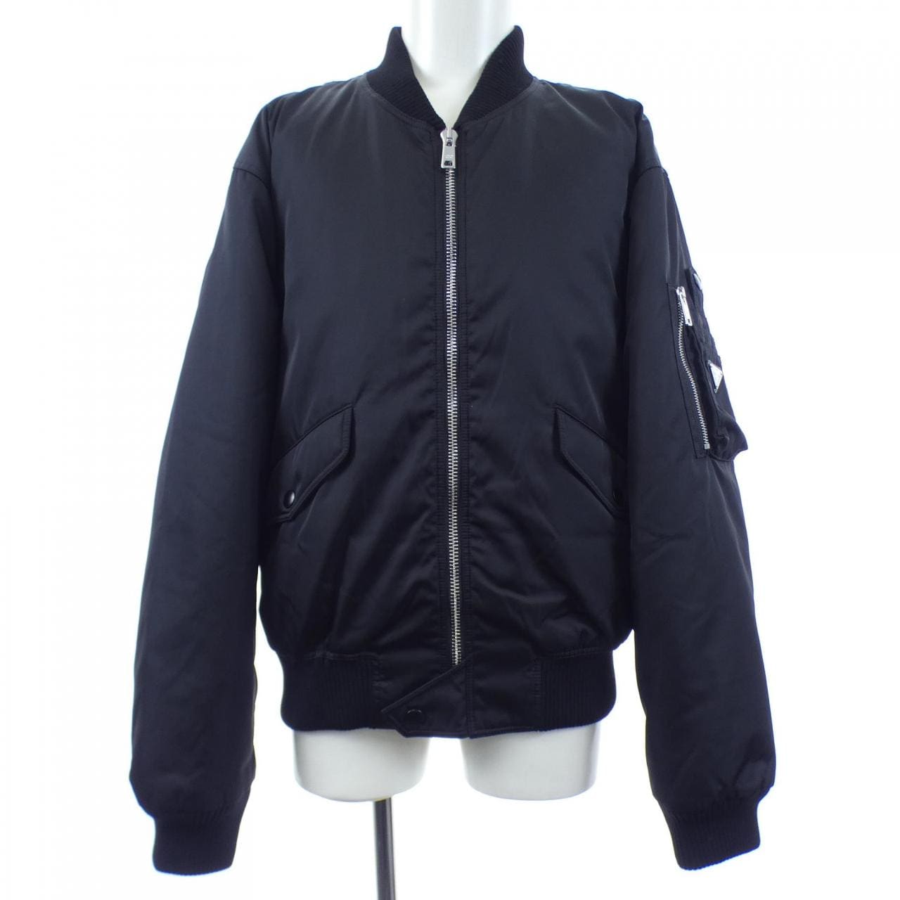 プラダ PRADA トライアングルロゴ SGC824 SOOO 1WQ8 ブルゾン