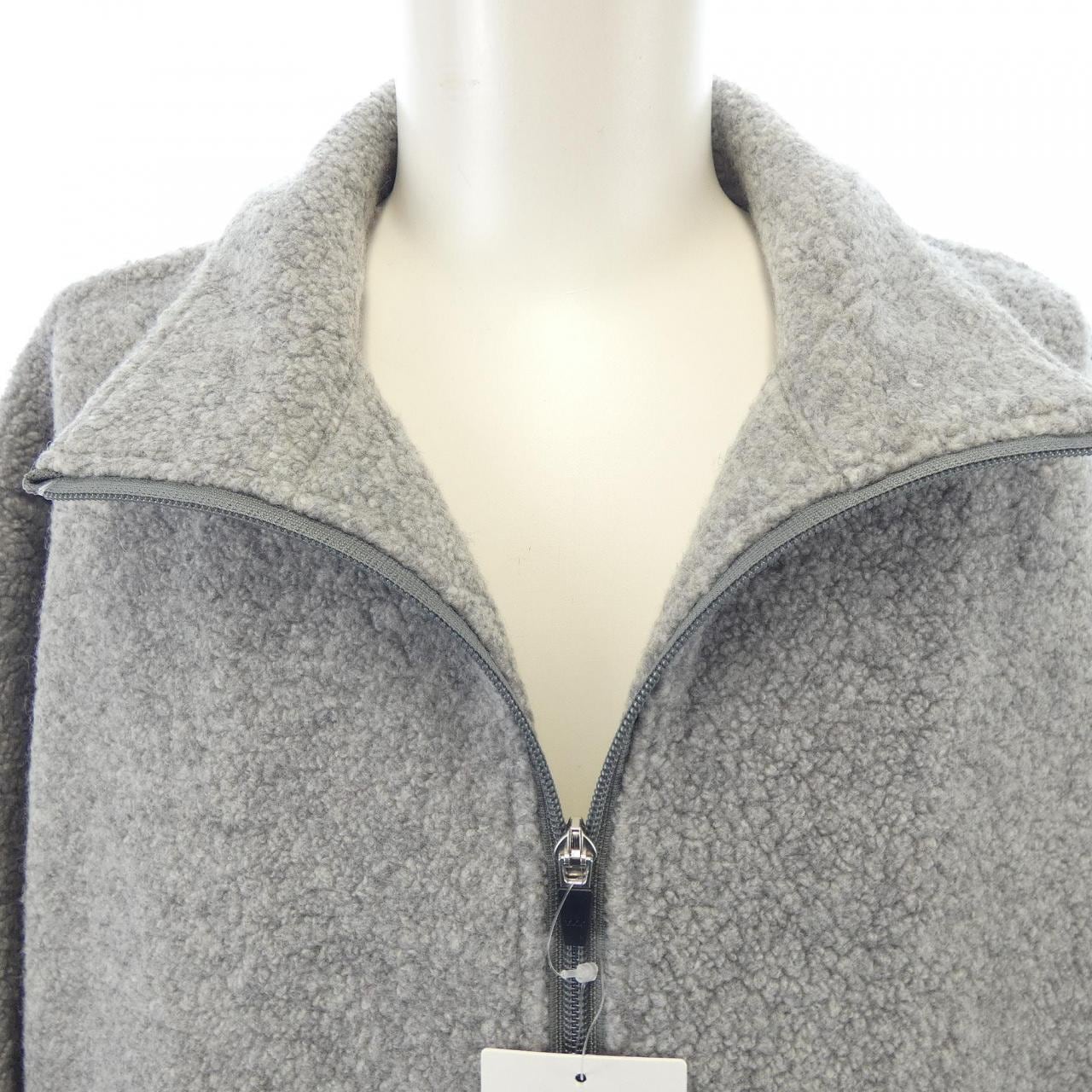 HELLY HANSEN ブルゾン