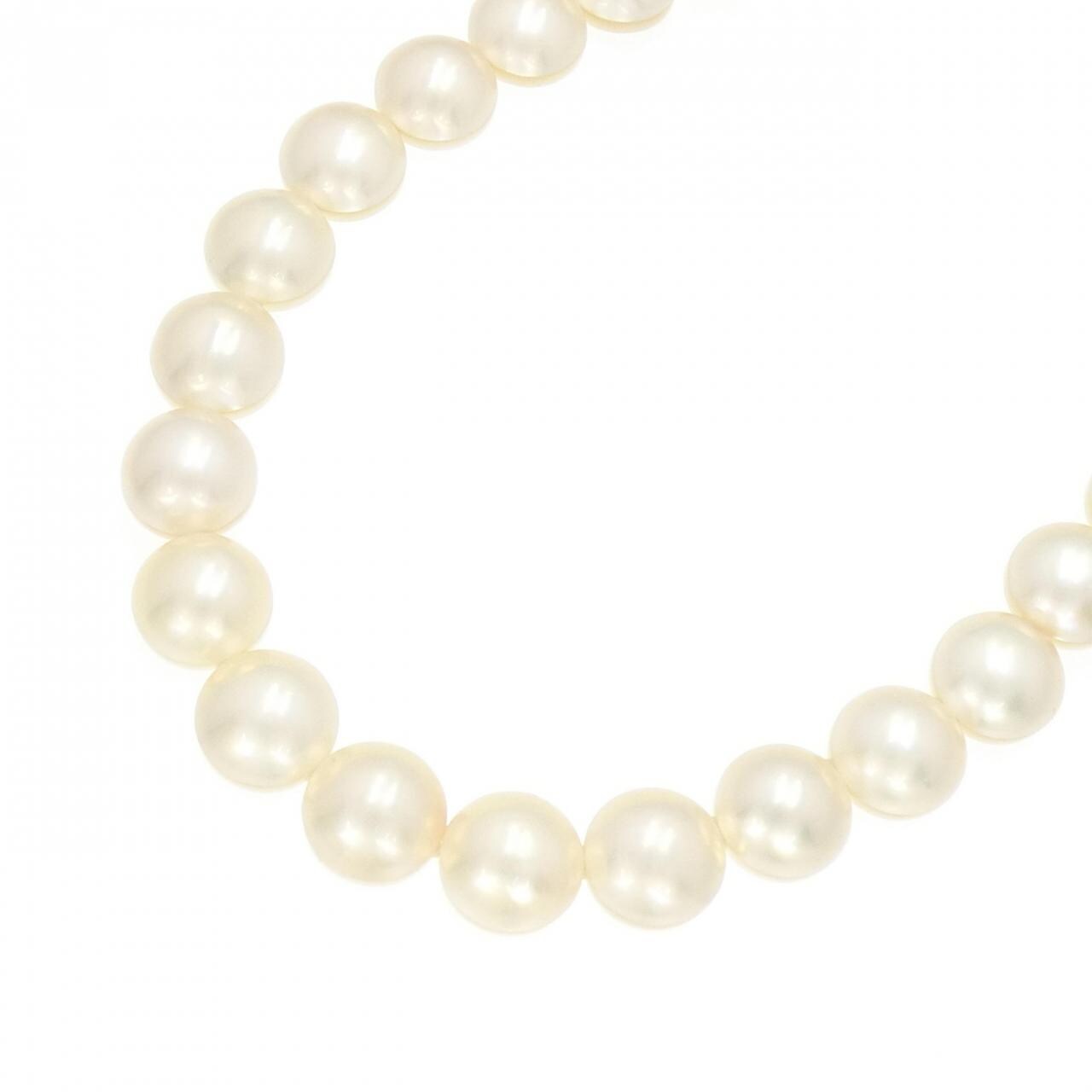 Tasaki Mabe pearl necklace