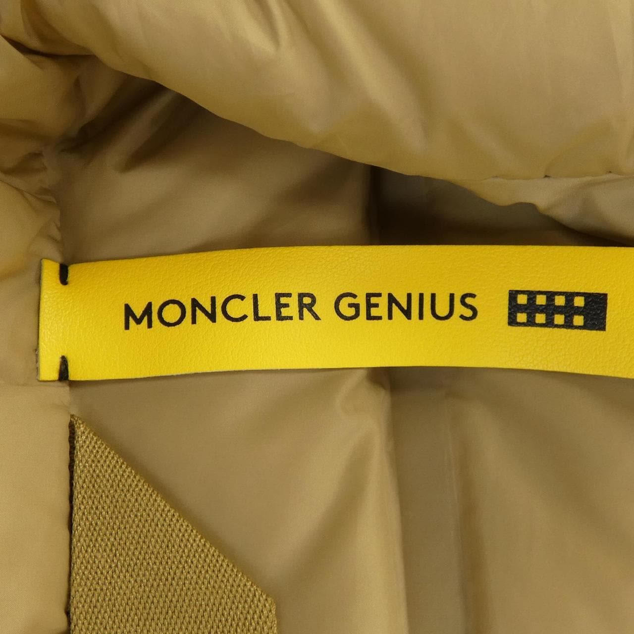 モンクレール ジーニアス MONCLER GENIUS HELFFERICH ダウンジャケット