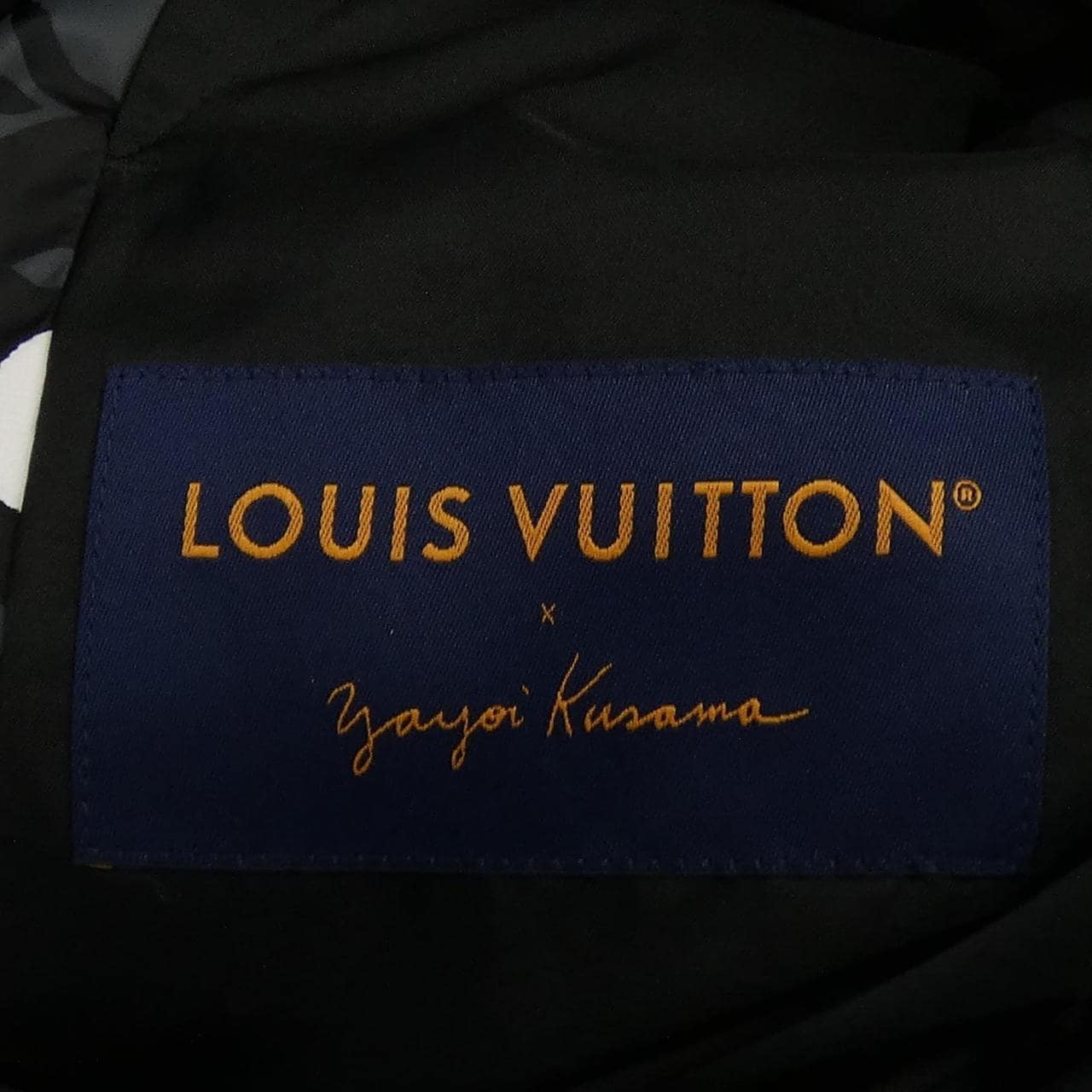 ルイヴィトン LOUIS VUITTON LV×YKモノグラムペインティッドドット HOB31EV33 草間彌生 ダウンジャケット