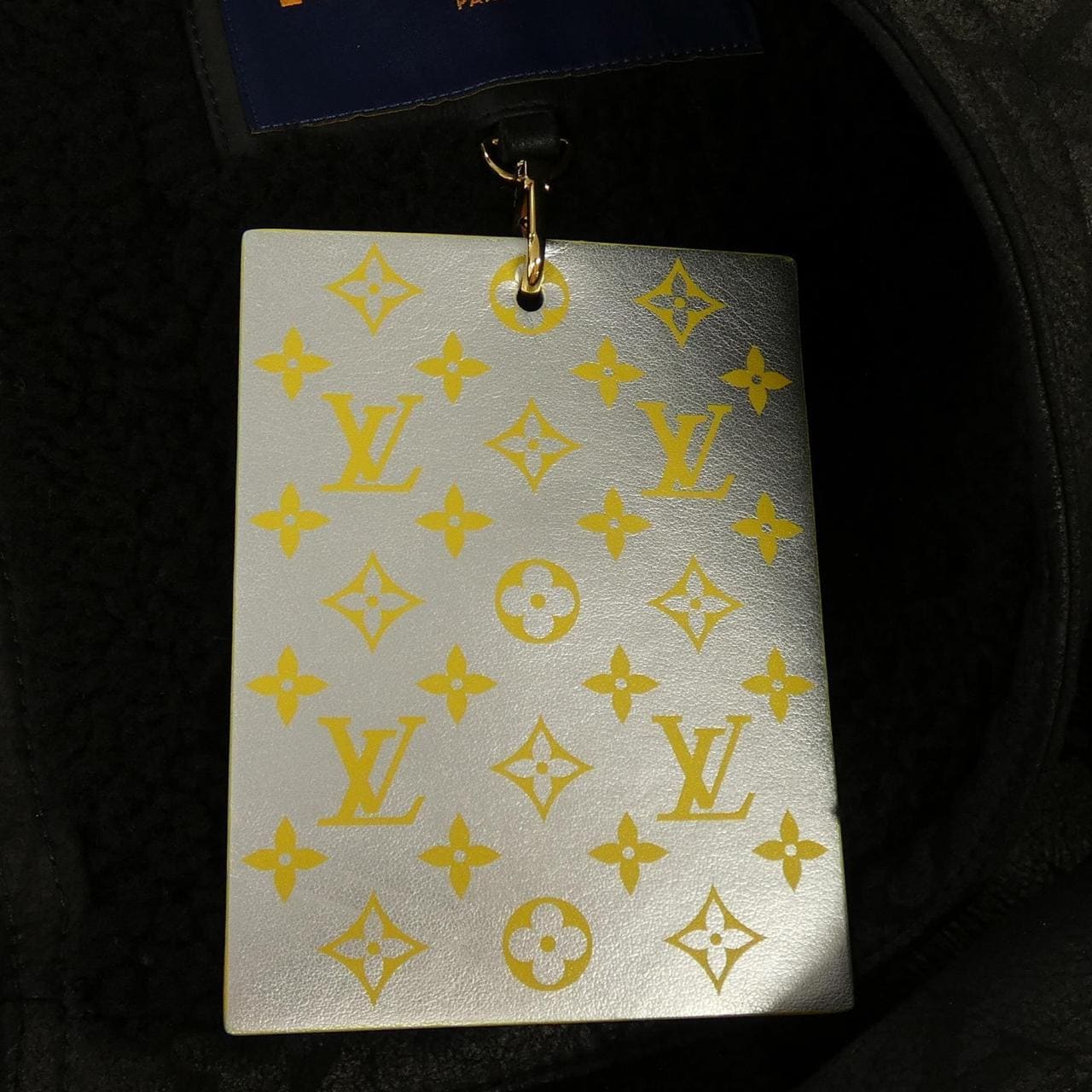 ルイヴィトン LOUIS VUITTON シアリングエンボスモノグラム HJL62EYGL ムートンジャケット