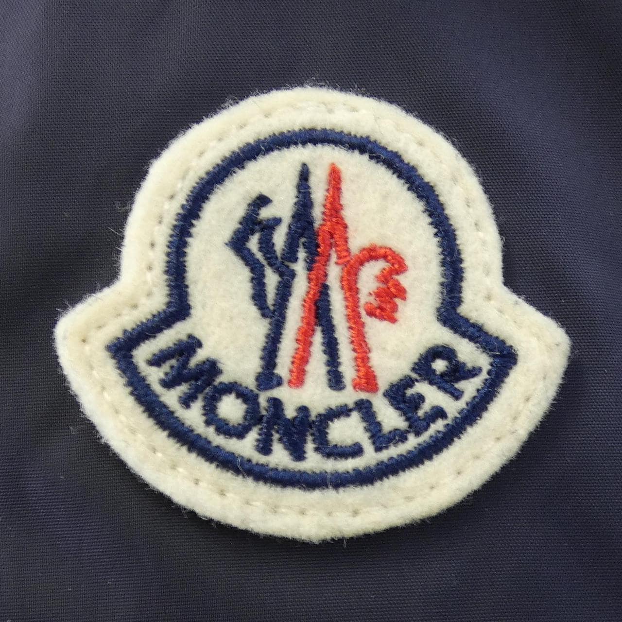 モンクレール MONCLER PYROLE ダウンジャケット
