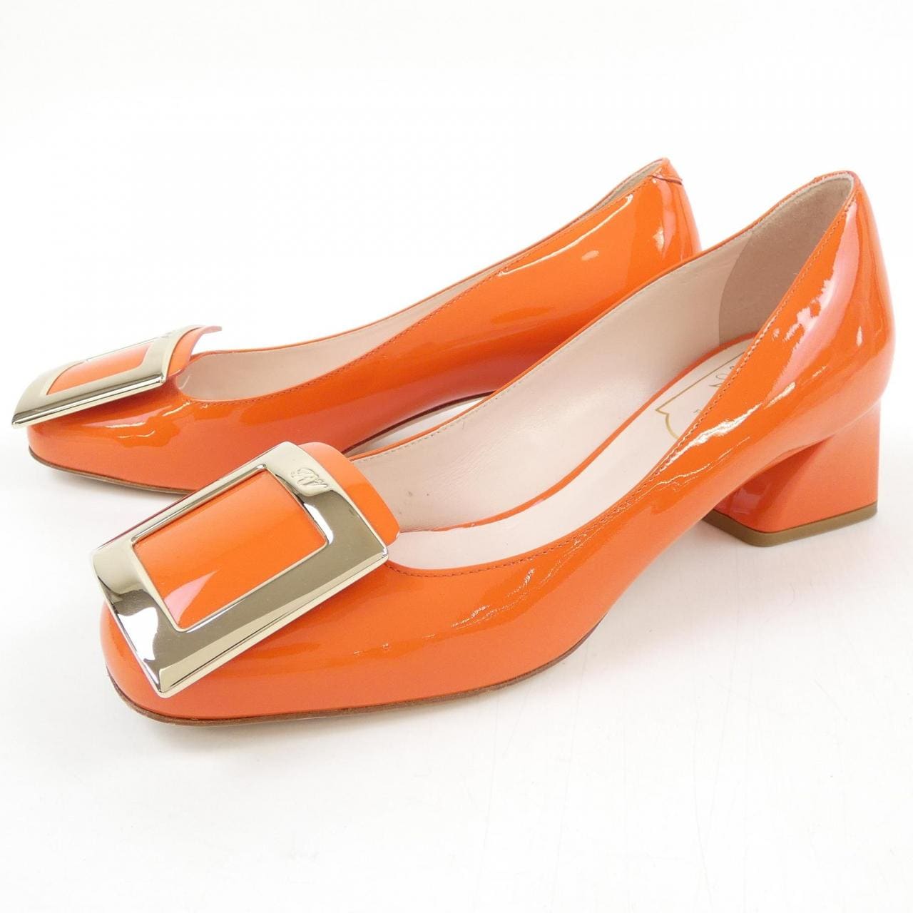 ロジェヴィヴィエ ROGER VIVIER トレ ヴィヴィエ メタルバックル パンプス