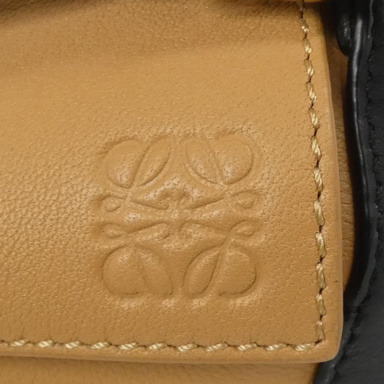 ロエベ パズル エッジ ミニ A510P88X30 バッグ