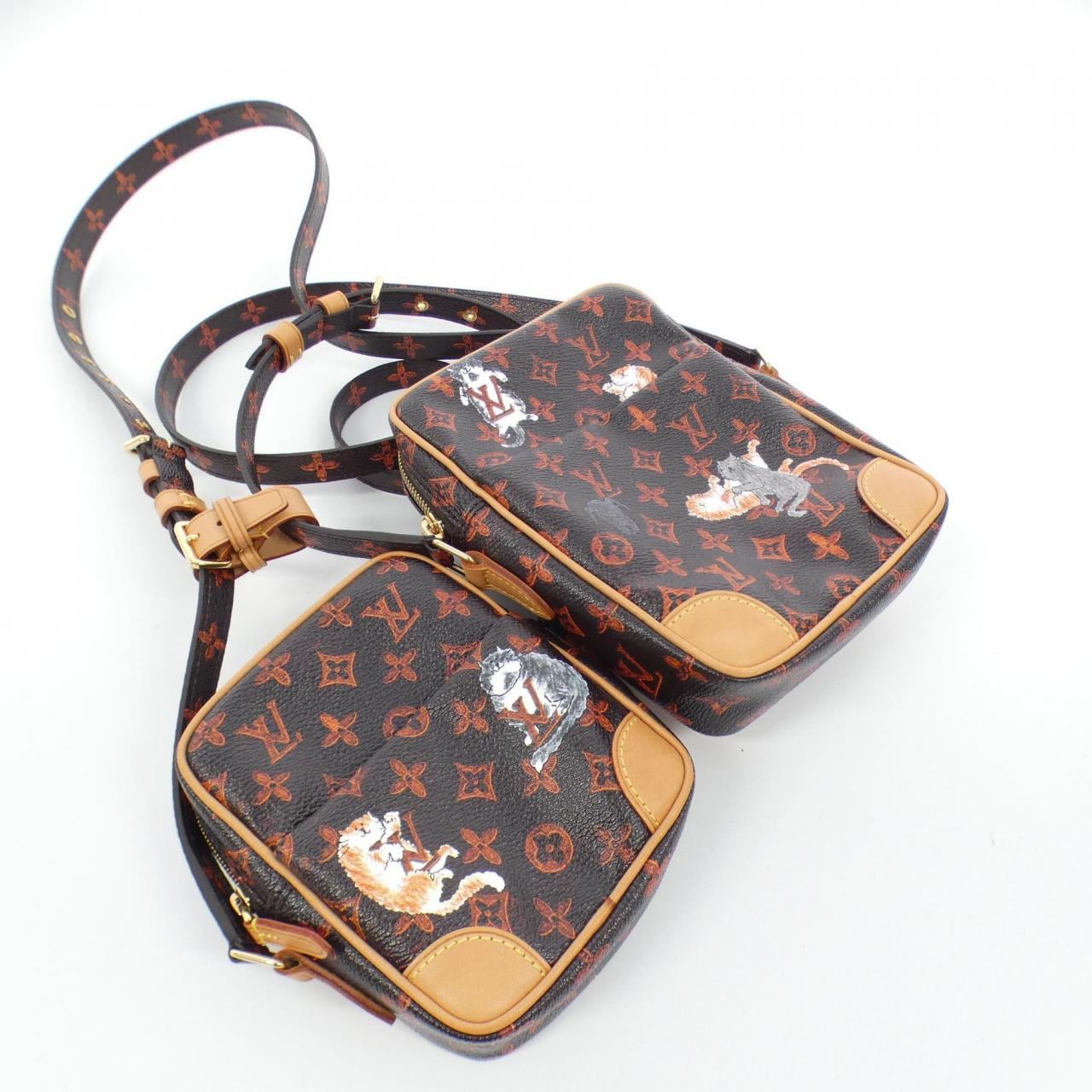 LOUIS VUITTON Cat Gram Panam Set M44399 Shoulder Bag