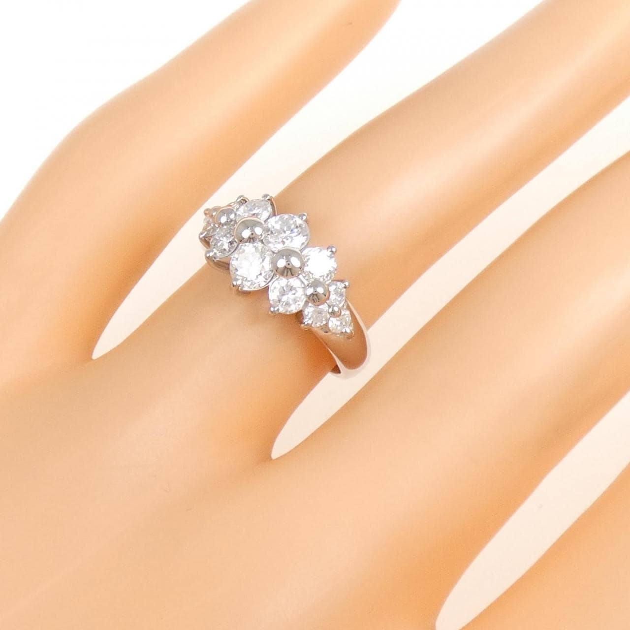 PT900 ダイヤモンド リング 1.06CT