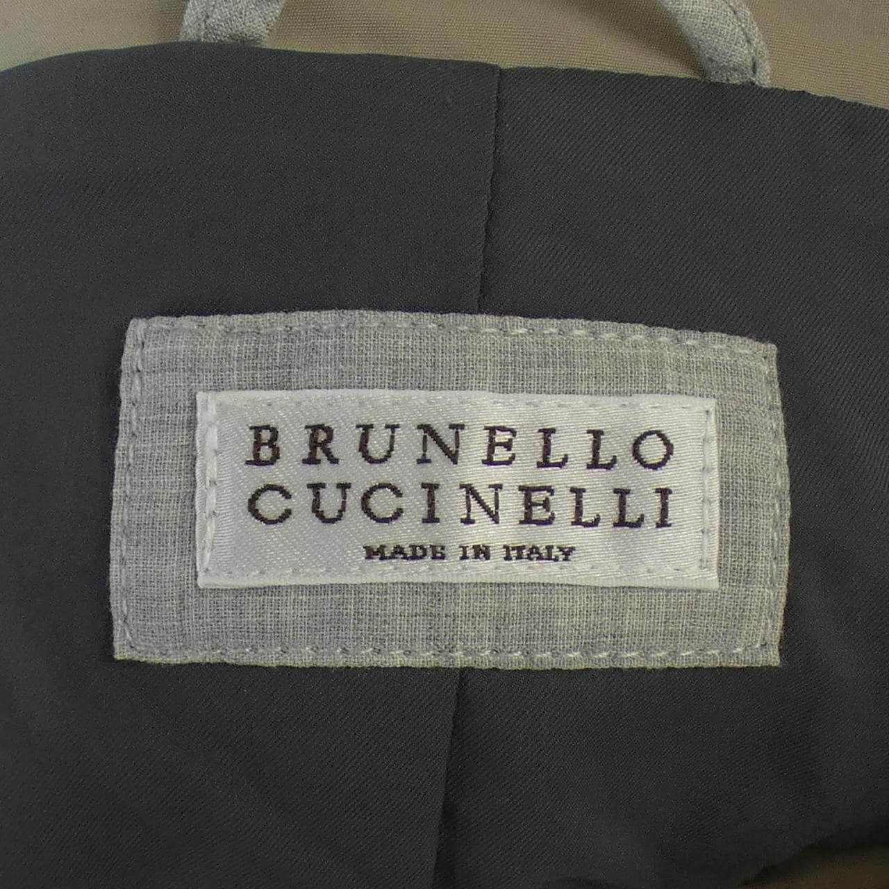 ブルネロクチネリ BRUNELLO CUCINELLI ジャケット