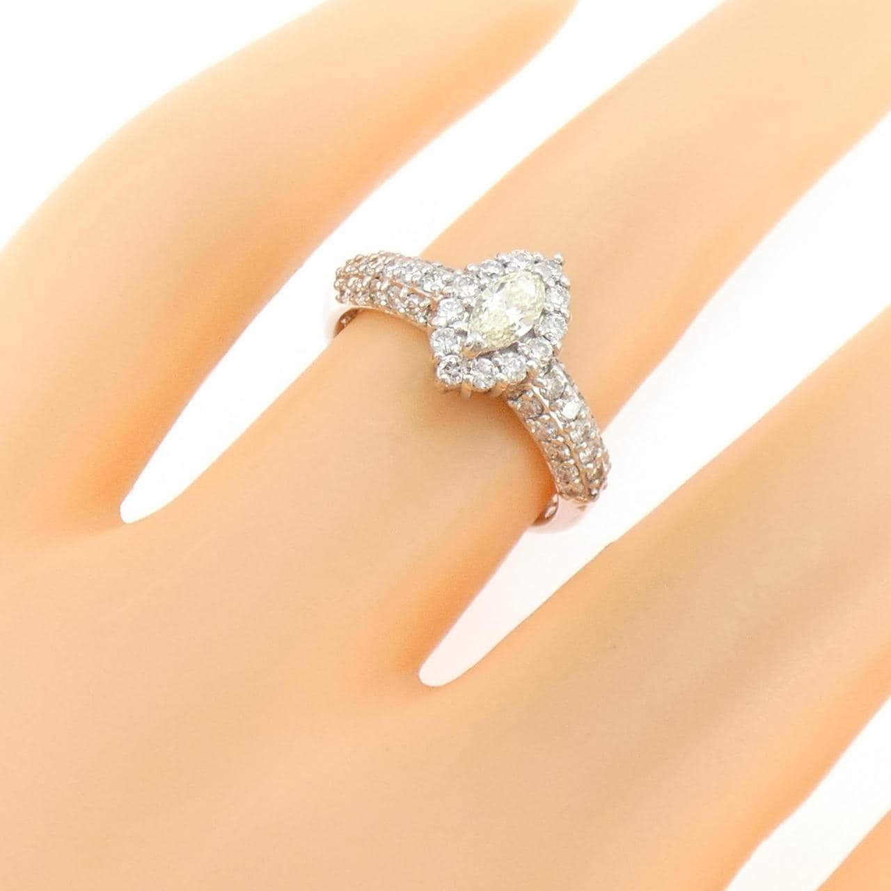 K18WG ダイヤモンド リング 0.20CT