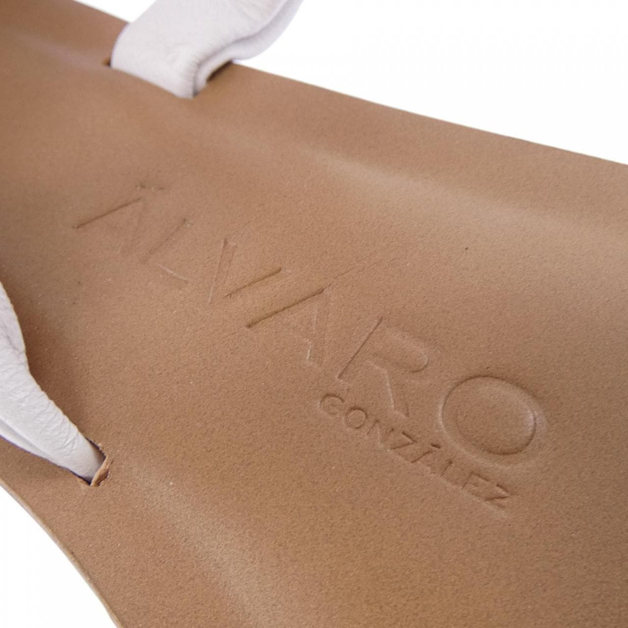 ALVARO GONZLEZ サンダル