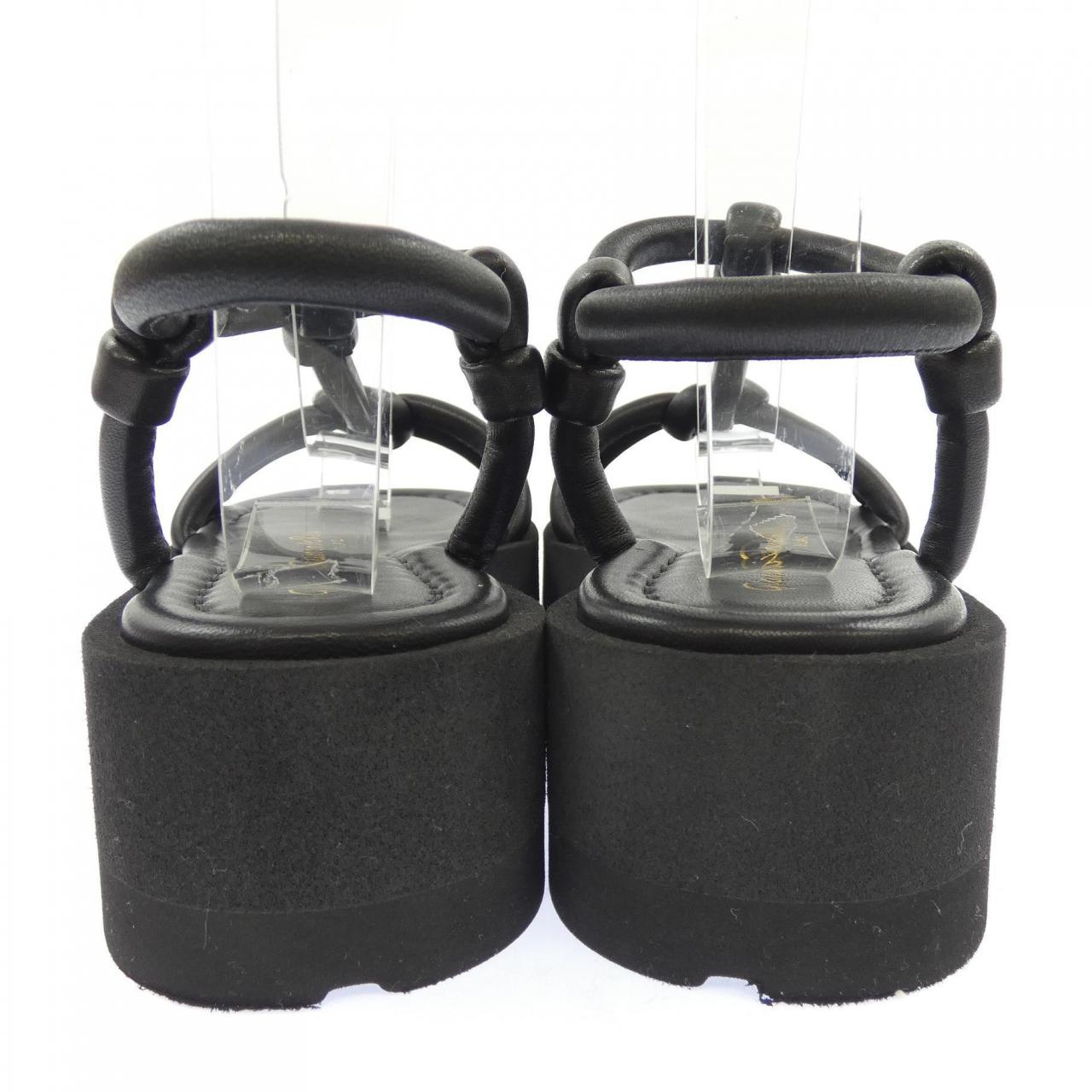 ジャンヴィトロッシ GIANVITO ROSSI サンダル