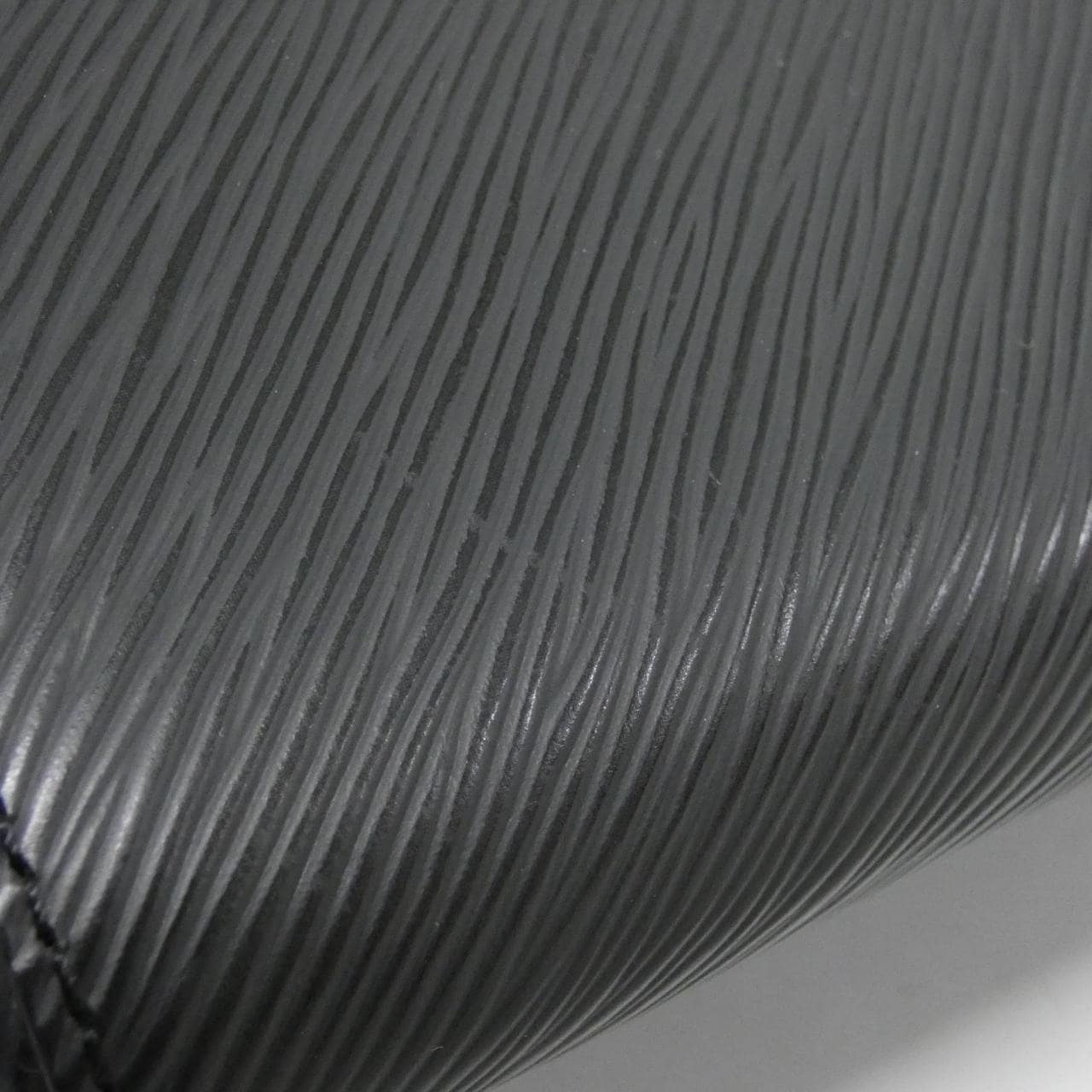 ルイヴィトン エピ(ラブロック) ツイスト MM M52891 ショルダーバッグ